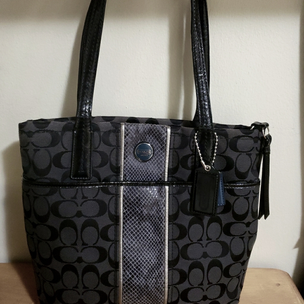 Coach purse